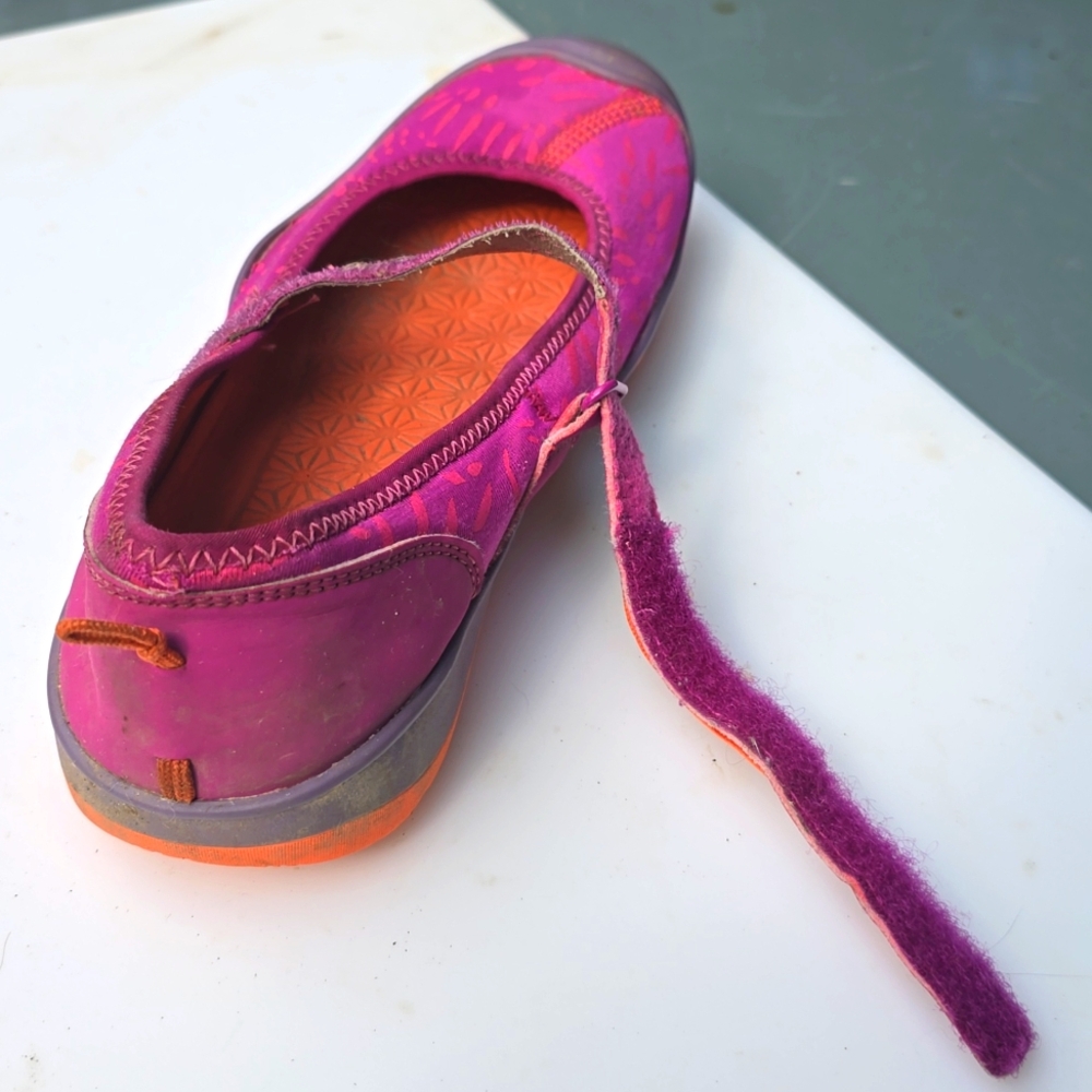 KEEN Moxie Water Shoe Pink Mary Jane Flats ~  Girls Sz 5 / EU 37 Womens 6 UK 4 - Picture 9 of 9